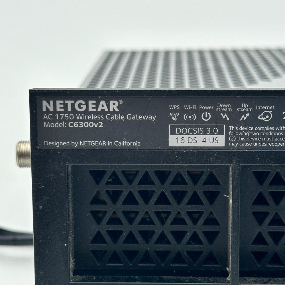 NETGEAR C6300v2 Wireless Cable Gateway - Picture 5 of 6